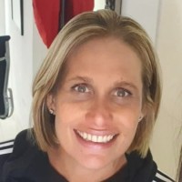 Lorraine Bell