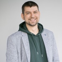 Artem N.