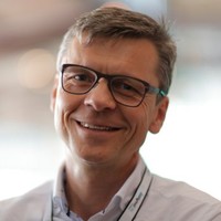 Uwe Knaus