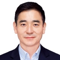Hongsuk Kim