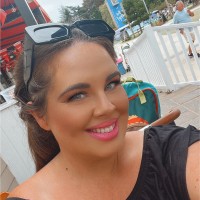 Naomi Veznaver