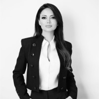 Nathalie Fernandez, Mba