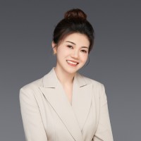 Zoe Chow