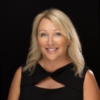Pamela Lee