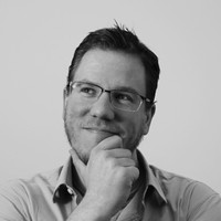 Christopher Lindlohr
