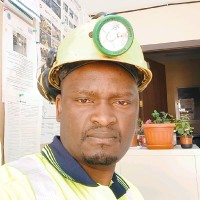 Moses Mbewe