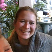 Desi Van Rooijen