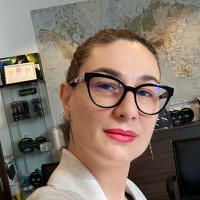 Laura Angelescu