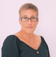 Leonie Wright