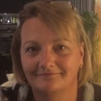 Lesley Poxon
