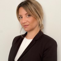 Bernadett Szabo