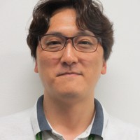 李泰栄