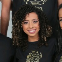 Camila Fernandes
