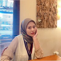 Dewi Yuliyanti, S.E , Chas