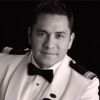 Luis A Vargast