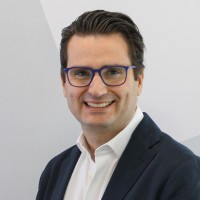 Andrés L.
