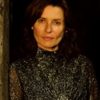 Anne Nelson