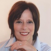 Carol Molnar