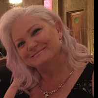 Tracey Scharenguivel