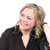 Julie Butcher, Mascl