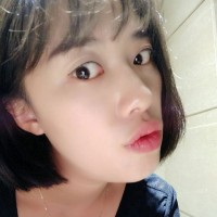 易佐君
