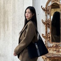 Uma M Chen