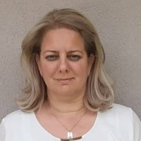 Hajnalka Kontor Abraham