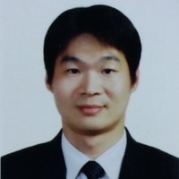 Seungwoo Lee