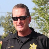 Robert W Wren