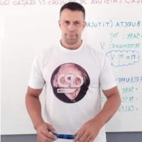 Professor Felipe Alves