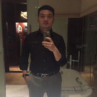 黄亚洲
