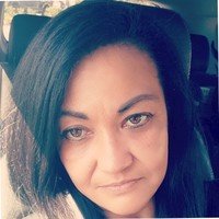Donna Holt