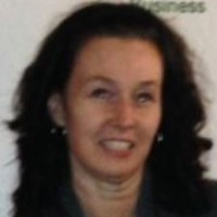 Linda Roubanian, Ains, Api
