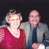 Carmen Et Wally Lavigne