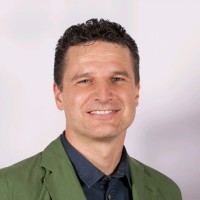 Wolfgang Mayr