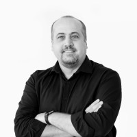 Hernan Molina, Aia, Ncarb