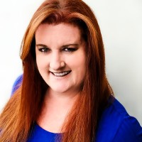 Jennifer Wayne