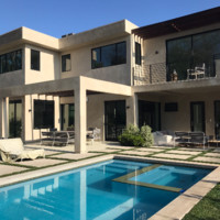 Hugo's Painting and Construction