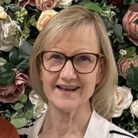 Karen L'Esperance