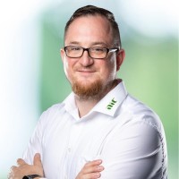Dominik Bluthardt