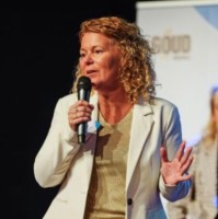 Ingrid De Baat