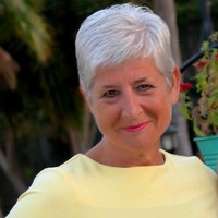 Lizette Van Der Stelt