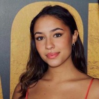 Zophia DeCampli