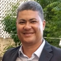 Robson Leal