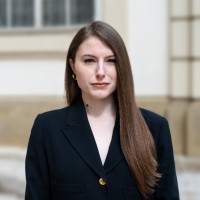 Laura Veszprémi