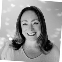 Laura Hill, Aboc, Ldo