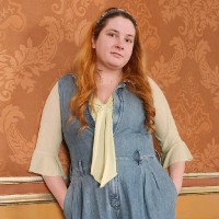 Angela Lock