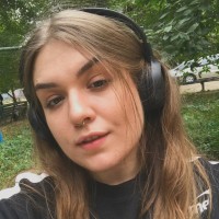 Юлія Ясельська