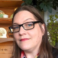 Charis J Carmichael Braun