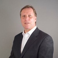 Lars Lindström
